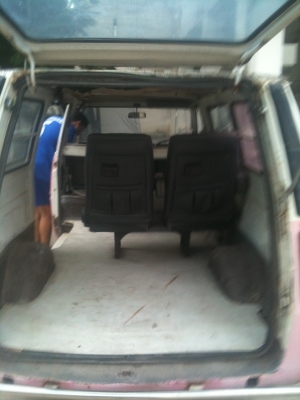 มีชินจังมาขาย LITEACE KM10V ราคา 35,000 บาท Lpg เครื่อง 4k 4 เกียร์คอ