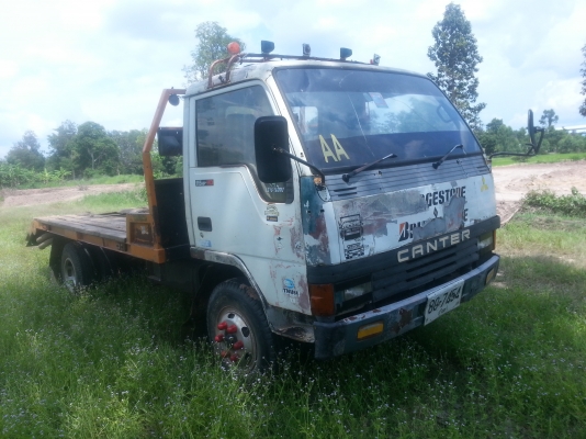 ขายมิตซูบิชิแคนเตอร์