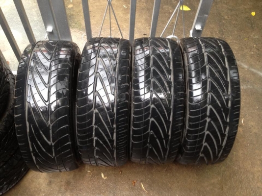ขายยางNitto Neogen 195-55-15 ปลายปี10  1ชุด