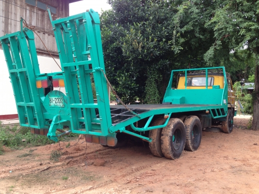 ขายรถ10ล้อ ISUZU JCM เครื่อง 6BF1-175 แรงrn รถหางปลา เพลาเดียว มีหางไฮดรอลิกส์ขึ้นรถเกี่ยว เครื่องดี