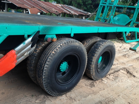 ขายรถ10ล้อ ISUZU JCM เครื่อง 6BF1-175 แรงrn รถหางปลา เพลาเดียว มีหางไฮดรอลิกส์ขึ้นรถเกี่ยว เครื่องดี