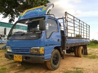 หกล้อNPR130แรง ยาว5เมตร รถห้างแท้ ปี48พร้อมใช้งาน หกล้อNPR130แรง ยาว5เมตร รถห้างแท้ ปี48พร้อมใช้งาน