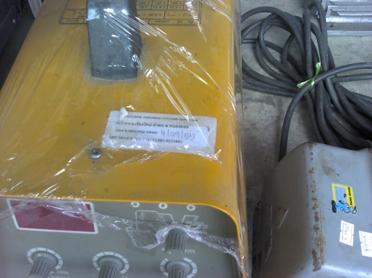 เครื่องเชื่อมไฟฟ้า TIG  ระบบอินเวอร์เตอร์  ยี่ห้อ HUGONG  WELDER อย่างทน