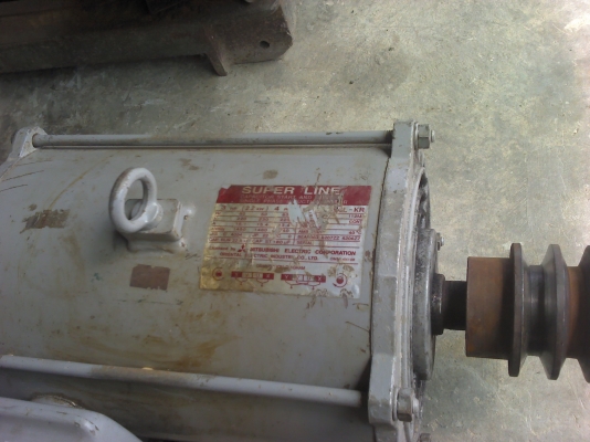 มอเตอร์3แรง ใช้ไฟ220 V.mitsubishi แรงดีใช้ทน พร้อมใช้ทดสอบให้แล้ว