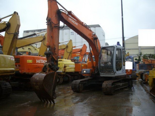 ขายด่วน HITACHI EX 120-5  นำเข้าจากญี่ปุ่นยังไม่เคยใช้งานในไทย ใช้งานมาน้อยจ้า
