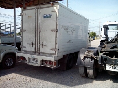 6ล้อNKR130HPตู้เย็น