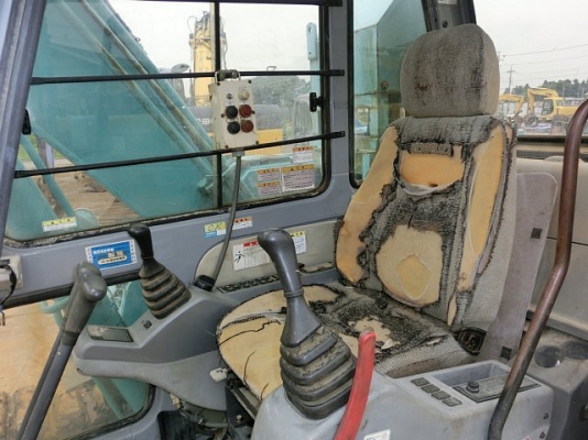 ขายด่วน KOBELCO  SK100-3  (MARK  V  SUPER )  นำเข้าจากญี่ปุ่นยังไม่เคยใช้งานในไทยใช้งานมาแค่ 2000  ชม.จ้า