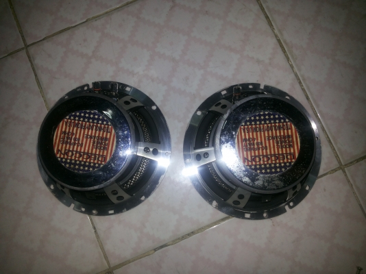 ขายดอกลำโพง6นิ้วราคาถูกมี4ดอก