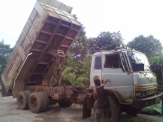 ขายด่วน  10 ล้อ2เพลาดั้ม HINO-F17และ  มิซูหลง TD