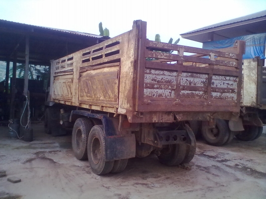 ขายด่วน  10 ล้อ2เพลาดั้ม HINO-F17และ  มิซูหลง TD
