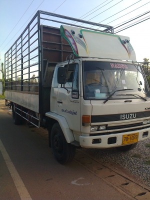 ขายถูก 6 ล้อ อีซูซุ FTR 11 NY ยาว7.2 เมตร