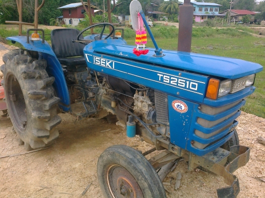 ISEKI TS2510 รถสวย สภาพดี  เครื่องดี พร้อมใช้งาน ราคา 78000 บาท ติดต่อ 0894603581 คุณโอ๊ก