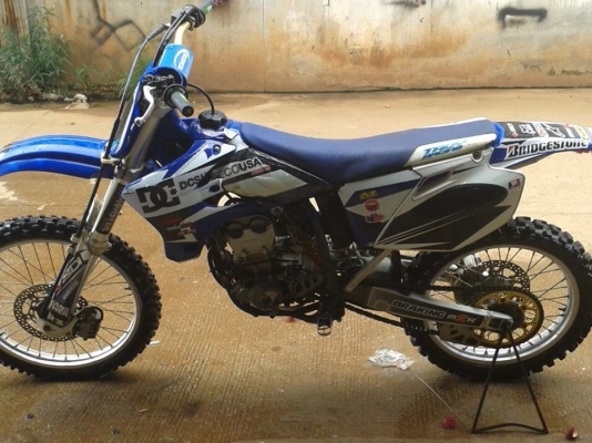 ขายรถ Yzf250 สภาพเยี่ยม สนใจติดต่อ คุณวุฒิ 081-9399730