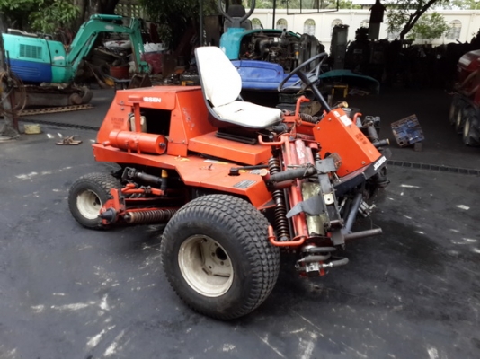 ขาย รถตัดหญ้านั่งขับ 4 ล้อ JACOBSEN 5 แก็งค์ มือสองญี่ปุ่น