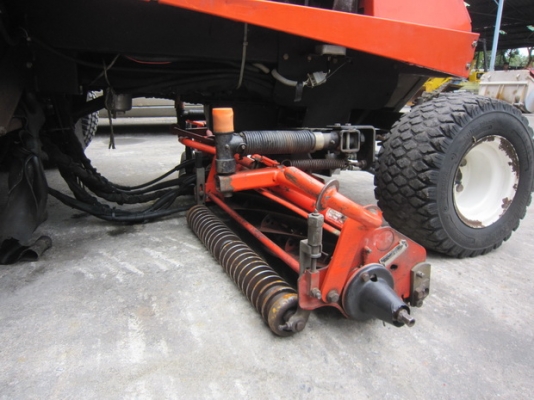 ขาย รถตัดหญ้านั่งขับ 4 ล้อ JACOBSEN 5 แก็งค์ มือสองญี่ปุ่น