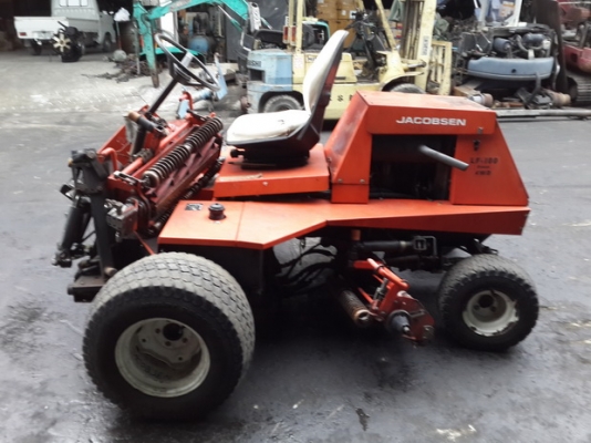 ขาย รถตัดหญ้านั่งขับ 4 ล้อ JACOBSEN 5 แก็งค์ มือสองญี่ปุ่น