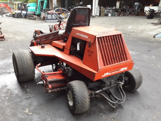 ขาย รถตัดหญ้านั่งขับ 4 ล้อ JACOBSEN 5 แก็งค์ มือสองญี่ปุ่น