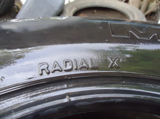 ขายยางMICHELIN 225/70R15  LTX A/T RADIAL X TUBELESS 1คู่ครับ