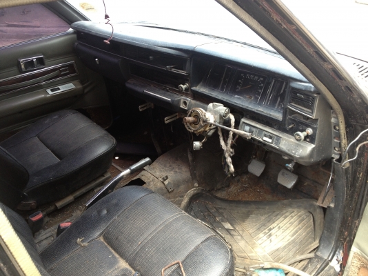 พี่ฝากขายDatsun Cedric c260