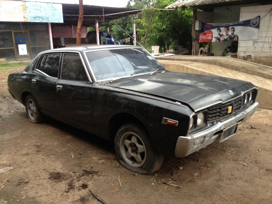 พี่ฝากขายDatsun Cedric c260