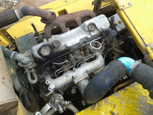 ขายรถแบ็คโฮkomatsu pc60-3