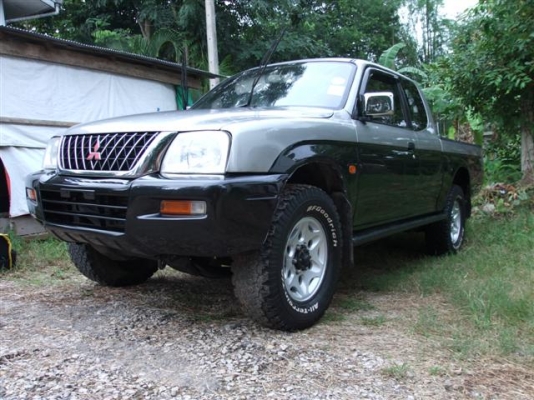 ขาย MITSUBISHI STRADA 2.8 SUPER MEGACAB GLS 4WD