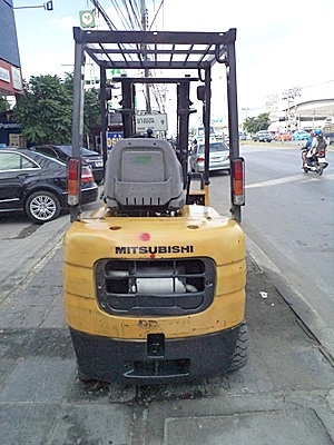 ขายรถยกมิตซูบิชิ 1.5 ตัน (รุ่นใหม่) กระบอกคู่ เครื่องเบนซิน เสาสูง 3 เมตร พวงมาลัยเพาเว่อร์ สีเดิมจากนอก นำเข้าจากญี่ปุ่น ใช้งานได้ทันที ขายรถยกมิตซูบิชิ 1.5 ตัน (รุ่นใหม่) กระบอกคู่ เครื่องเบนซิน เสาสูง 3 เมตร พวงมาลัยเพาเว่อร์ สีเดิมจากนอก นำเข้าจากญี่ปุ่น ใช้งานได้ทันที