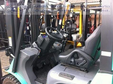 ขาย รถโฟล์คลิฟท์ MITSUBISHI รุ่น FG25D (GRENDIA )รุ่นใหม่ล่าสุดใช้งานมาเพียง 420 ชม.