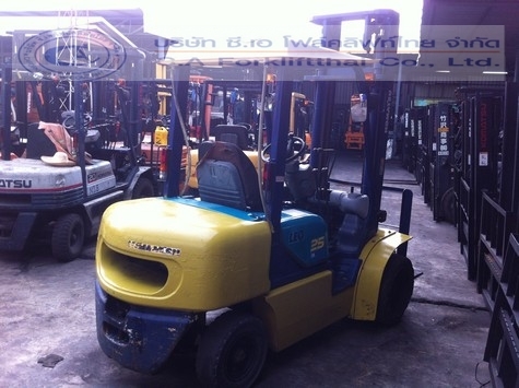 ขาย รถโฟล์คลิฟท์ KOMATSU รุ่น FD25-12