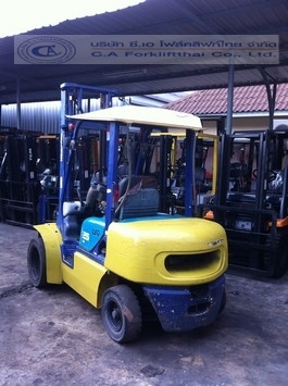 ขาย รถโฟล์คลิฟท์ KOMATSU รุ่น FD25-12