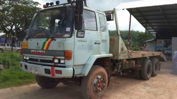 ISUZU FXZ 210 แรงม้า