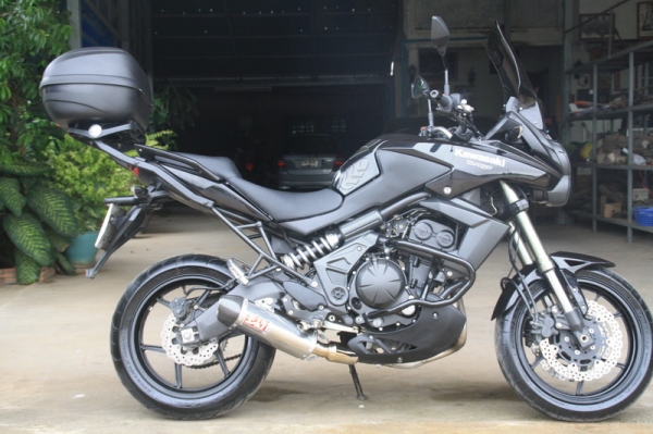ขาย KAWASAKI  VERSYS650 ปี 2012 สวยๆใสๆ ท่อโยชิ สลิปออนเสียงมันแต่งมาครบ  254000