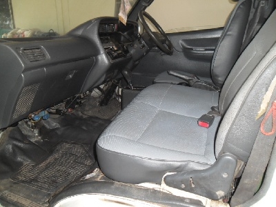 รถตู้หัวจวรด สภาพสวยๆ ราคาถูกจุงเบย!!!