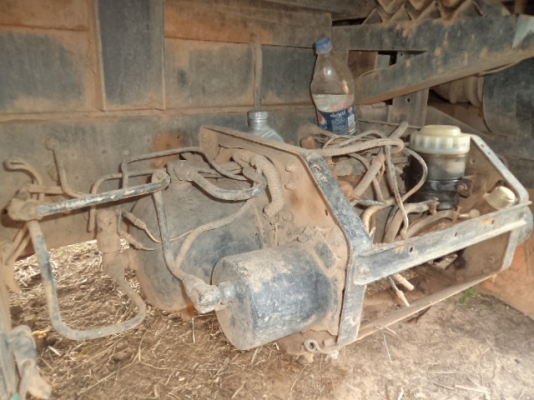 ขายรถ6ล้อดั้มอีซูซุร็อก175แรง เบรกทิฟฟี พวงมาลัยเพาเวอร์ เอกพร้อมโอน