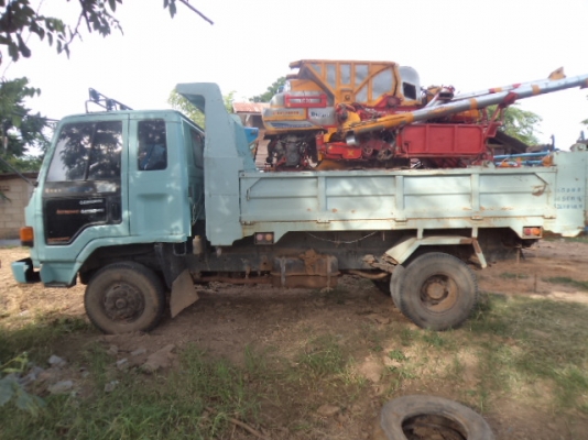 ขายรถ6ล้อดั้มอีซูซุร็อก175แรง เบรกทิฟฟี พวงมาลัยเพาเวอร์ เอกพร้อมโอน