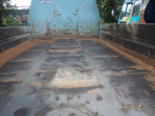 ขายรถ6ล้อดั้มอีซูซุร็อก175แรง เบรกทิฟฟี พวงมาลัยเพาเวอร์ เอกพร้อมโอน