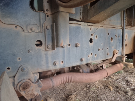 ขายรถ6ล้อดั้มอีซูซุร็อก175แรง เบรกทิฟฟี พวงมาลัยเพาเวอร์ เอกพร้อมโอน