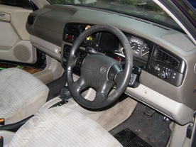 โฟล์ค เวนโต้ ปี 97 สีน้ำเงิน เกียร์ออร์โต้ เครื่องเดิม ติดแก็สแล้ว