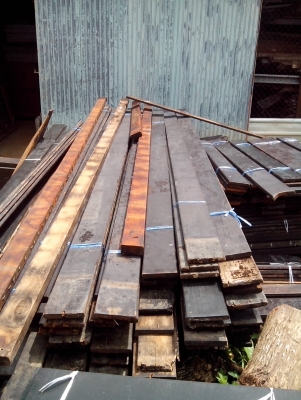 ขายด่วนครับไม้ตะเคียนทองหน้า 6 นิ้ว