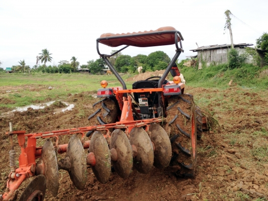 ขาย4508DIสวย สีเดิมๆทํางานบนบกไม่ลงตีนา  พร้อมผาน 6*22 ตราช้าง ครับ