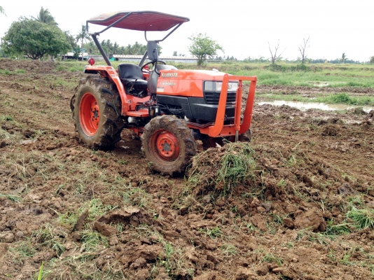 ขาย4508DIสวย สีเดิมๆทํางานบนบกไม่ลงตีนา  พร้อมผาน 6*22 ตราช้าง ครับ