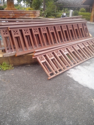 เสาไม้สักขนาดเส้นผ่าศูนย์กลาง 1 เมตรครับเป็นไม้สักต้นใหญ่ครับลำเลียงมาจากแพร่เมื่อประมาณ 30 ปีที่แล้วตอนนี้จะเรื้อครับหน้าเส้นผ่าศูนย์กลางประมาณ 1 มตรความยาวประมาณ 5 เมตร ครับ มีประมาณ 40-50 ต้นครับ สนใจอย่างไงสอบถามได้ครับ เสาไม้สักขนาดเส้นผ่าศูนย์กลาง 1 เมตรครับเป็นไม้สักต้นใหญ่ครับลำเลียงมาจากแพร่เมื่อประมาณ 30 ปีที่แล้วตอนนี้จะเรื้อครับหน้าเส้นผ่าศูนย์กลางประมาณ 1 มตรความยาวประมาณ 5 เมตร ครับ มีประมาณ 40-50 ต้นครับ สนใจอย่างไงสอบถามได้ครับ