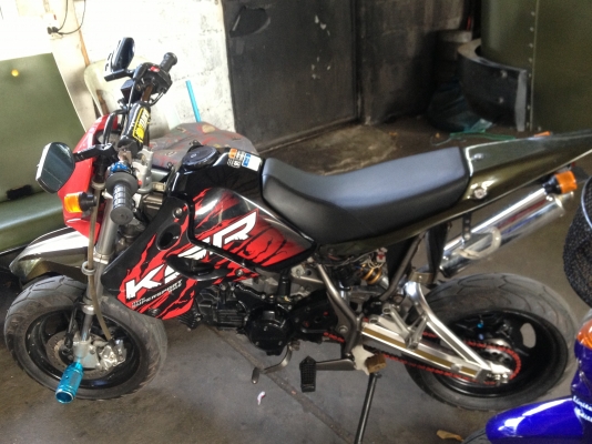 ขายksrสีเเดงดำ สภาพสวย 35000