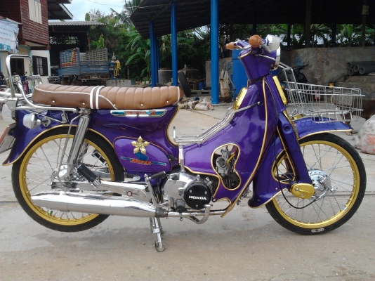 ขาย HONDA C 70 เครื่องเวฟ 125 ทะเบียนโอน เอกสารครบ รถสวยมากครับ อะไหล่ตามรูปครับ