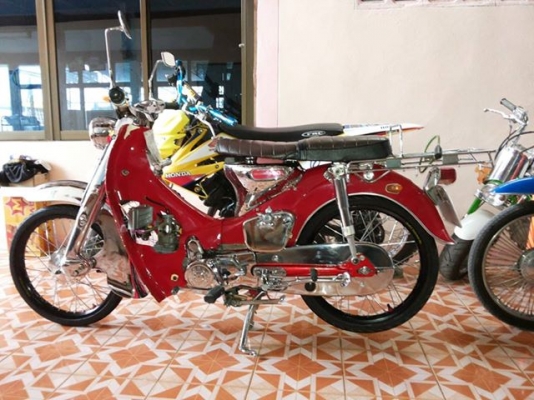 ขาย HONDA CM 90 สวยสภาพประกวด เครื่องดรีม แจ้งลงเล่มแล้ว ทะเบียน พร้อมโอน ภาษี พ ร บ 2556 ไม่ขาดต่อรถสภาพตามรูป ครับ