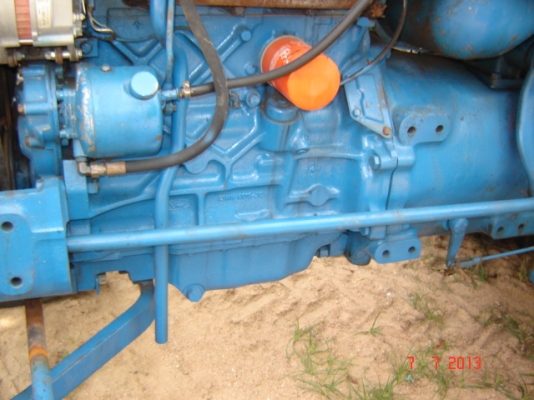 ขายรถไถ่เก่านอก FORD สนใจติดต่อ โทร 081-2805754 ขายรถไถ่เก่านอก FORD สนใจติดต่อ โทร 081-2805754