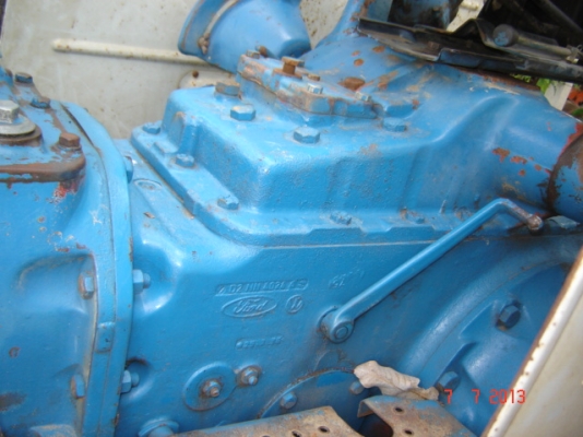 ขายรถไถ่เก่านอก FORD สนใจติดต่อ โทร 081-2805754 ขายรถไถ่เก่านอก FORD สนใจติดต่อ โทร 081-2805754