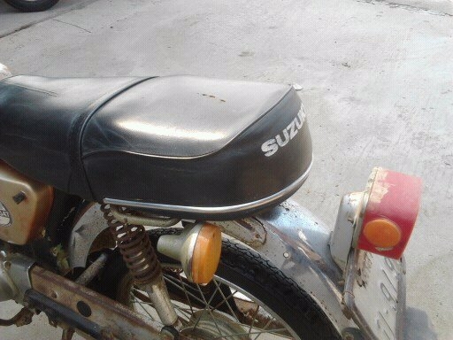 ขาย SUZUKI A 100 เดิมแห้ง เครื่องดีมาก ของเดิมเต็มคัน  ทะเบียนพร้อมโอน