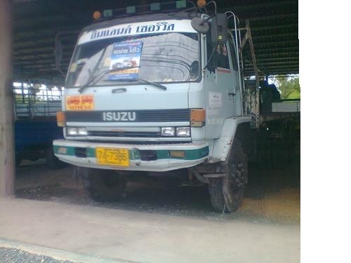 ขายรถบรรทุกสิบล้อ พื้นเลียบอีซูซูร็อคกี้ FXZ เกียร์ฟูเลอร์ เครื่อง 210 แรงม้า 6SA-1 แร้งม้า ขายรถบรรทุกสิบล้อ พื้นเลียบอีซูซูร็อคกี้ FXZ เกียร์ฟูเลอร์ เครื่อง 210 แรงม้า 6SA-1 แร้งม้า