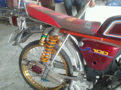 ขาย A 100 เครื่อง โซนิค ทะเบียน เต็ม 2556 สภาพสวยพร้อมใช้ ครับ